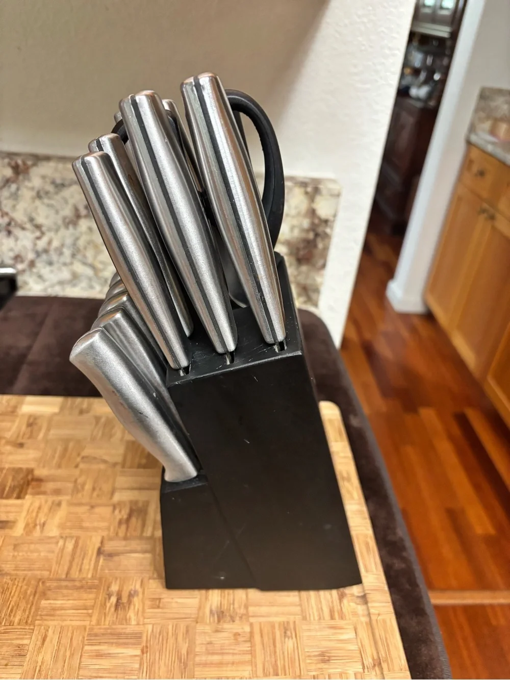Farberware Bamboo Wood Knife Block, Black, 15 Slots,knives w/ Scissors